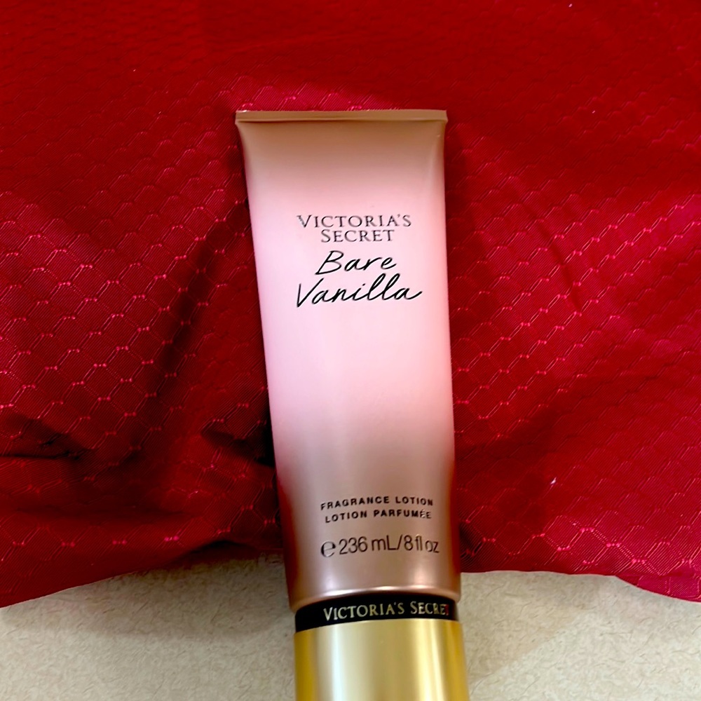 Victoria's Secret Bare Vanilla Fragrance Lotion Parfumes
